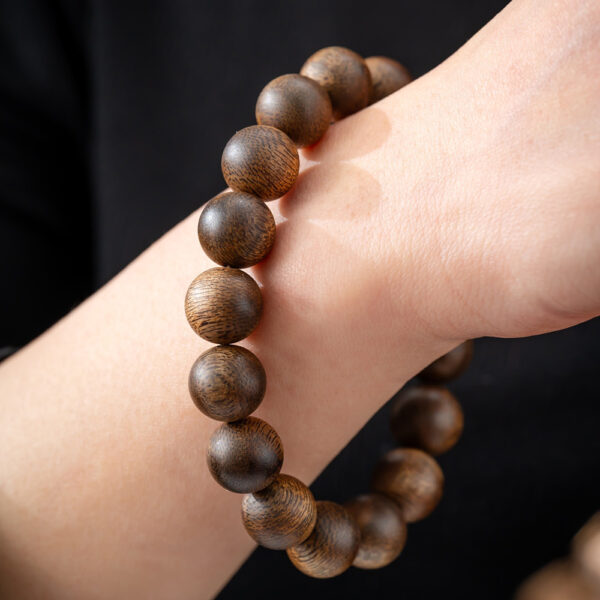 1.2 Qinan bracelet - Image 5