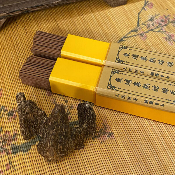 Agarwood Cambodia ripe knot old thread incense - Image 4