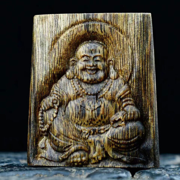 Engraved aloes pendant ・ Maitreya Buddha